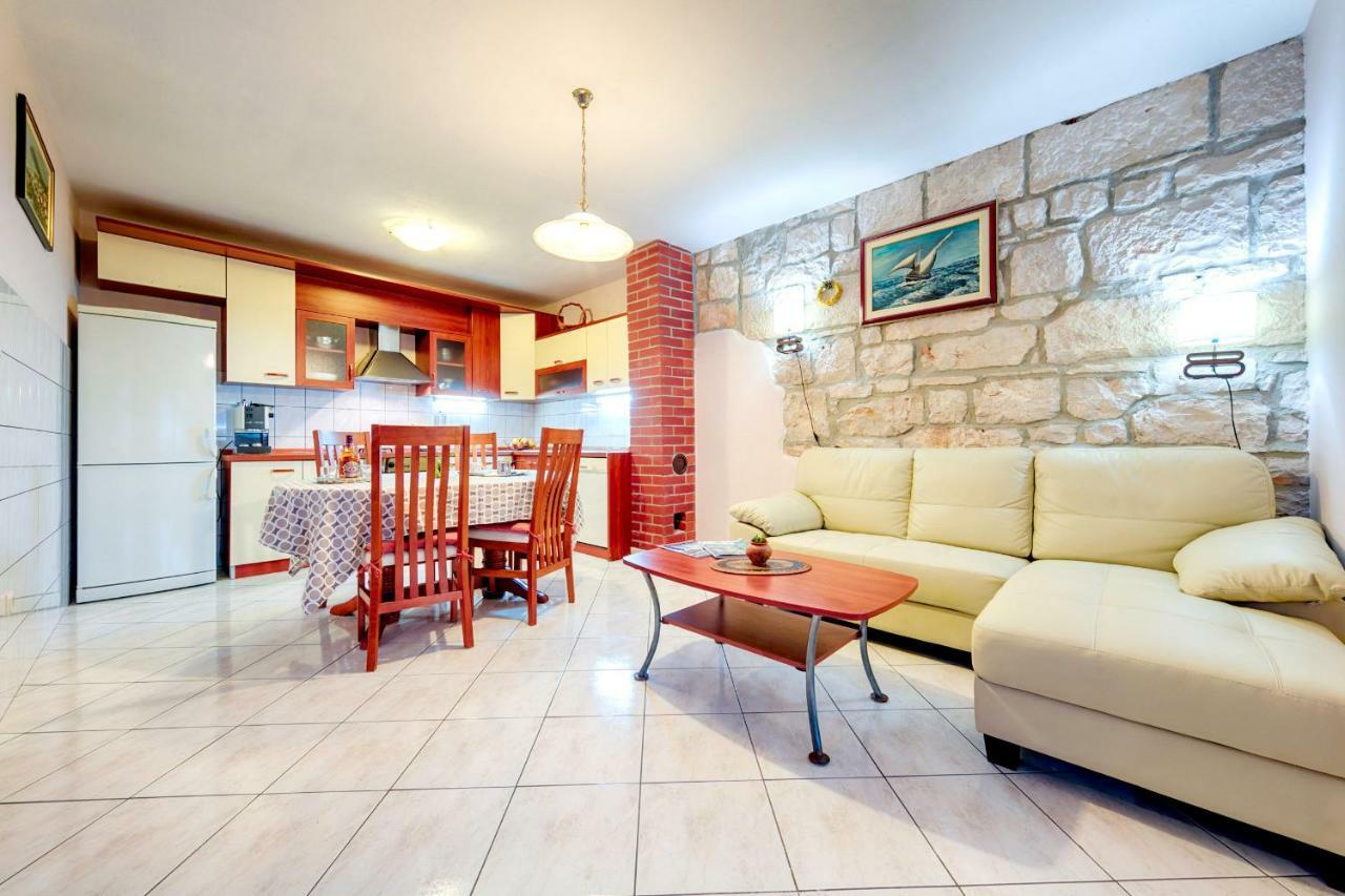 Apartments Dalmatino Рукавац Екстериор снимка