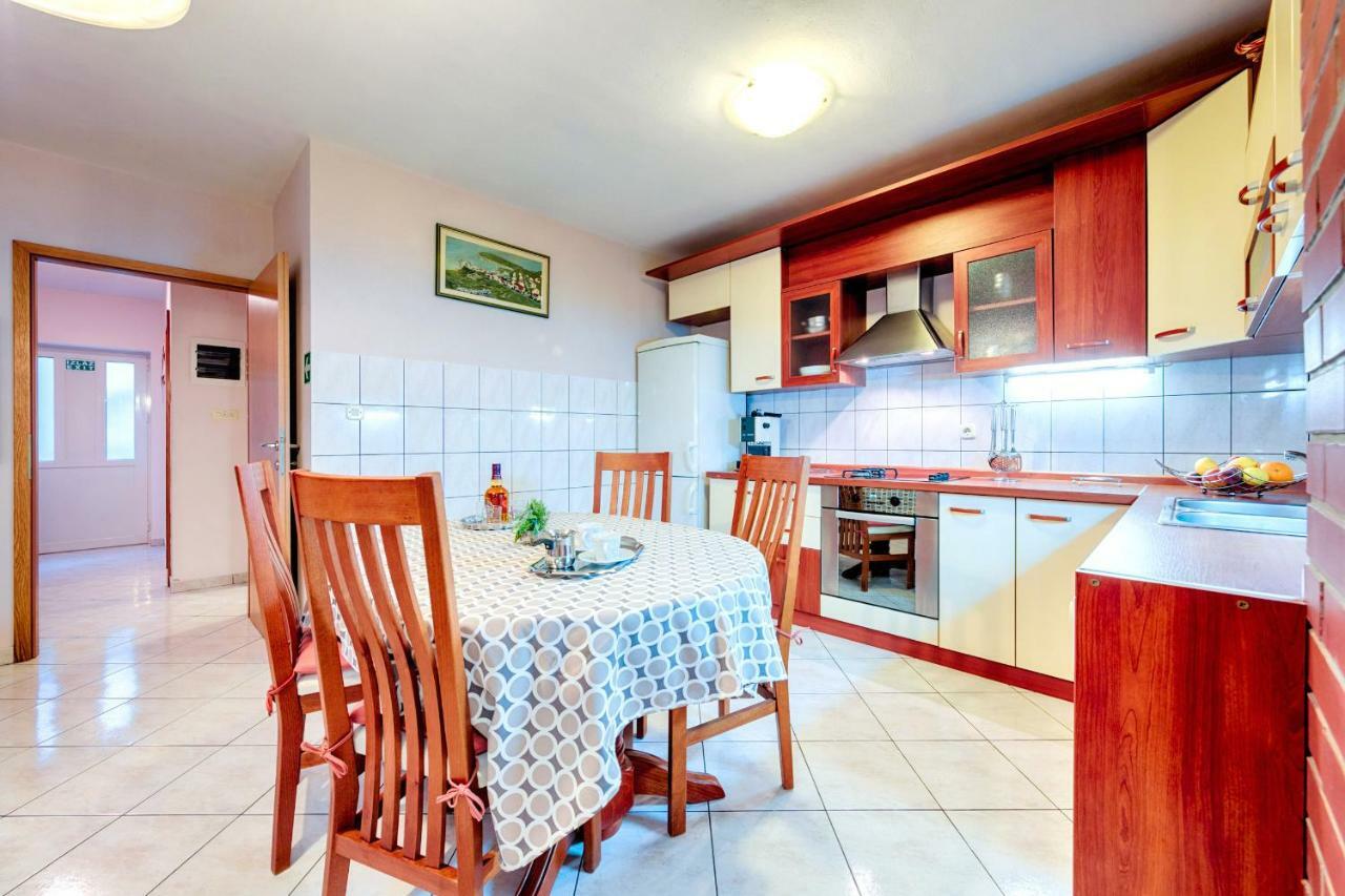 Apartments Dalmatino Рукавац Екстериор снимка