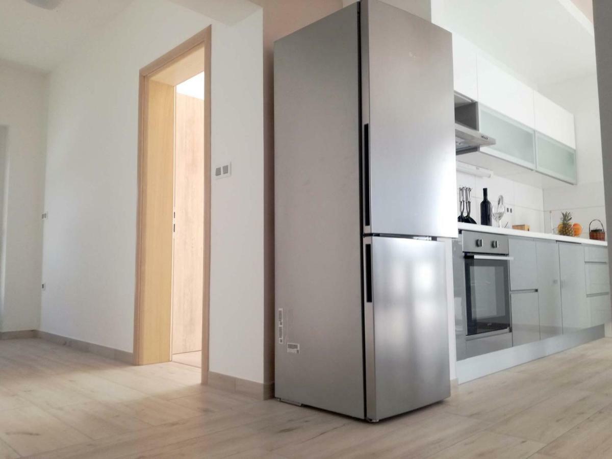 Apartments Dalmatino Рукавац Екстериор снимка